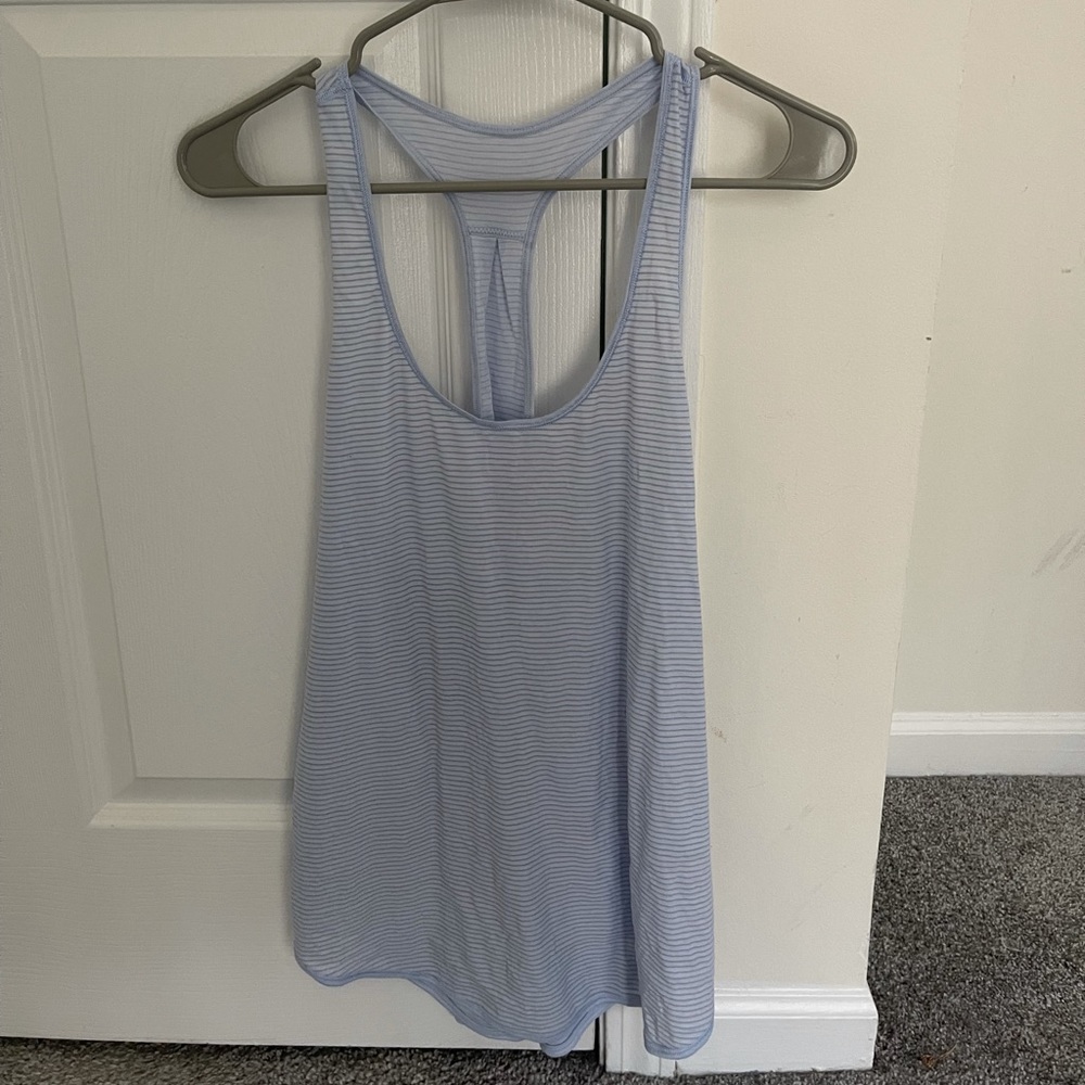 Lululemon tank